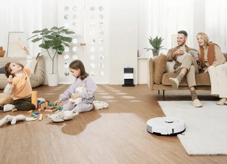 OUTLET Robot sprzątający ze stacją Roborock S8+ biały