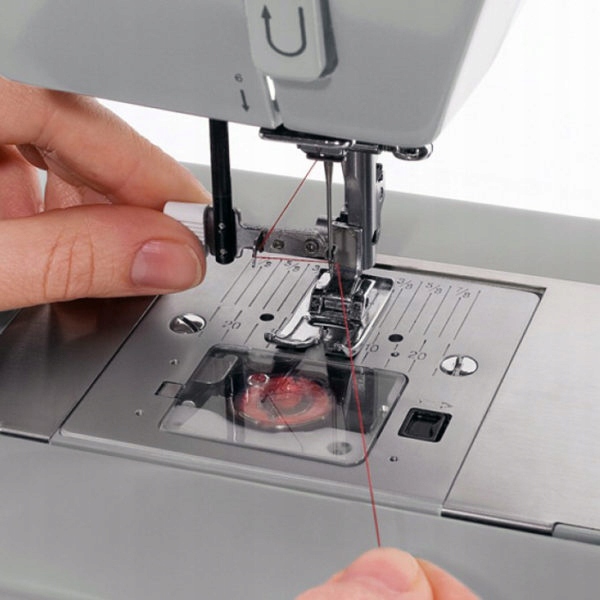 OUTLET Maszyna do szycia SINGER 4423 Heavy Duty