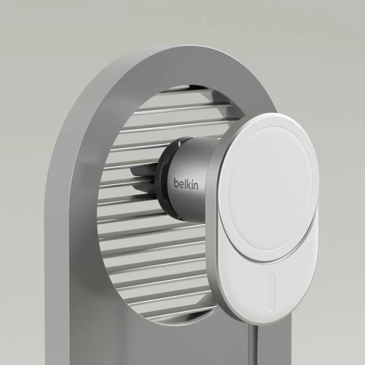 Uchwyt samochodowy Belkin MagSafe z ładowarką Qi2 15W - do kratki nawiewu