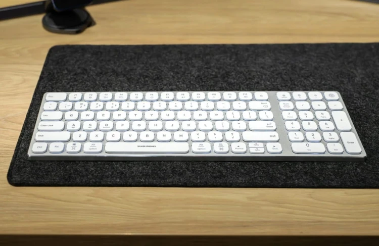 Klawiatura bezprzewodowa Silver Monkey Alu Keys Mini Premium Backlight Whit